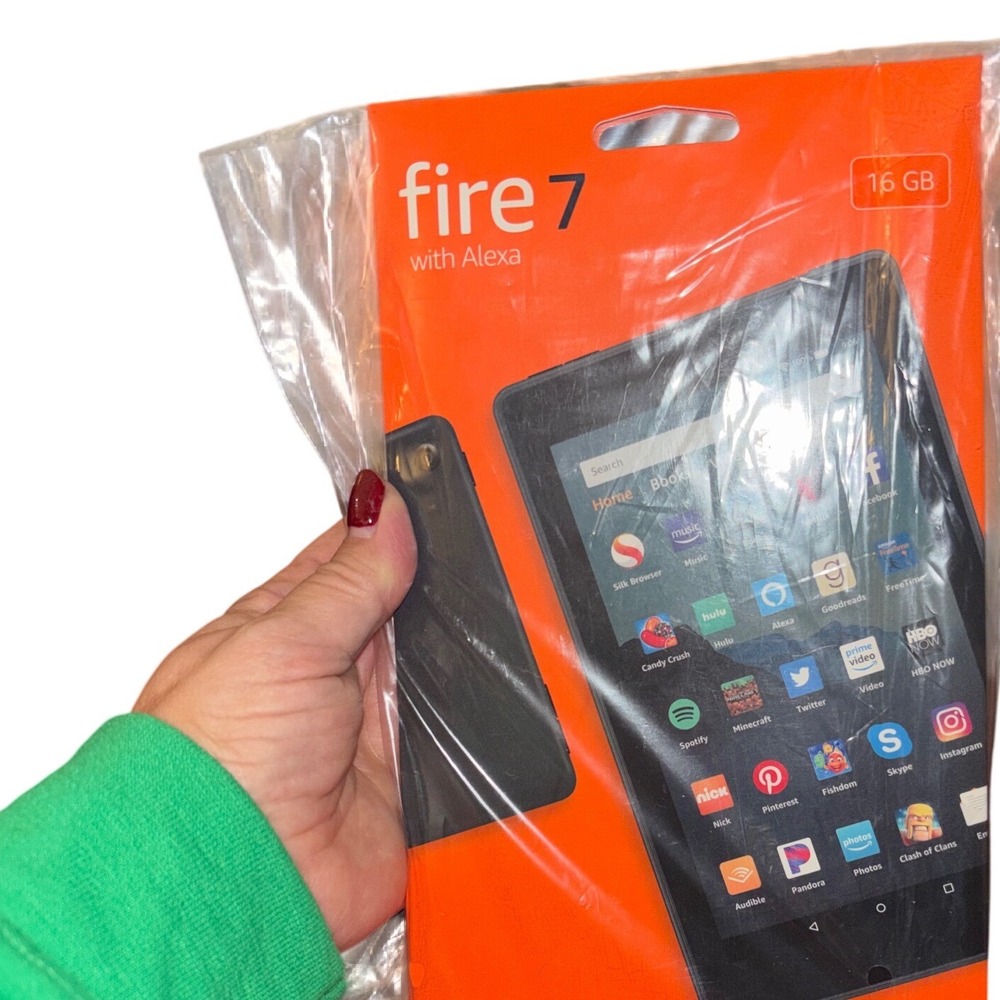 Amazon Fire 7 Tablet 16 GB with Alexa Sealed Brand New‎